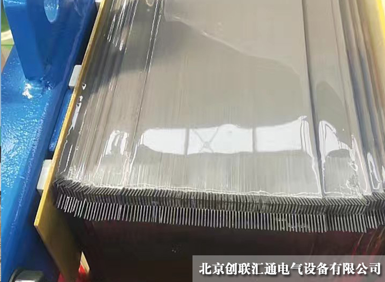 不要拿你三流產品的價格來和我比價--沒有可比性 不要拿你三流產品的價格來和我比價--沒有可比性